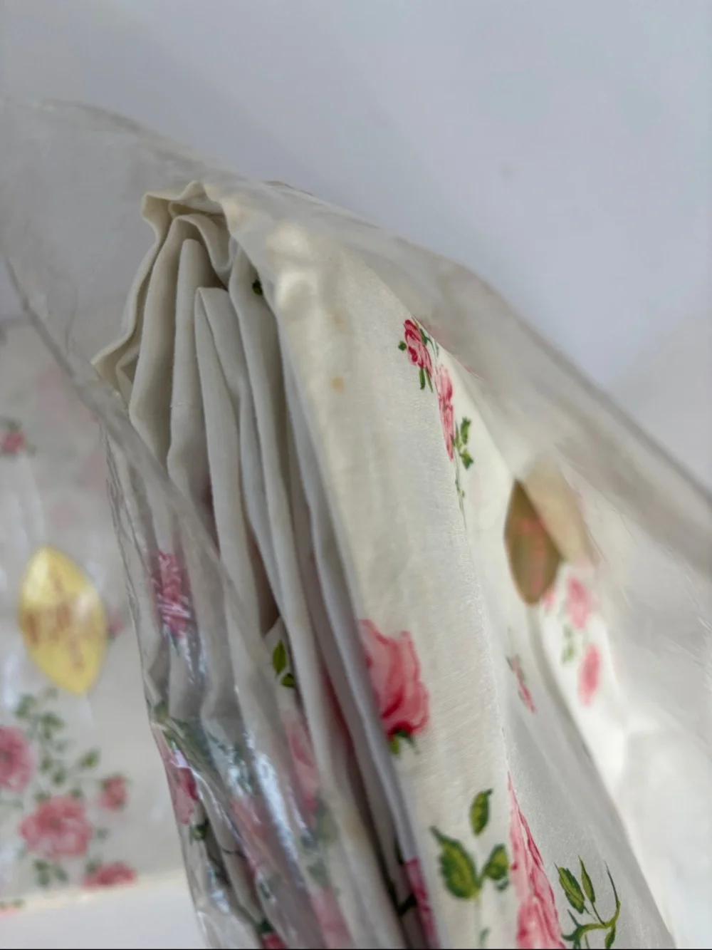 Vintage Penny’s Pencale White Pink Floral Fine Combed (2) Flat Bed Sheets 72x108